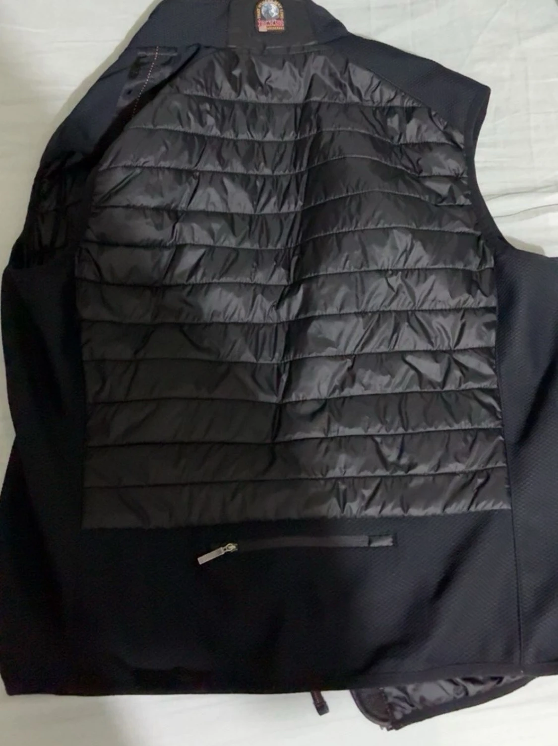 Svart dunväst från Parajumpers - 1