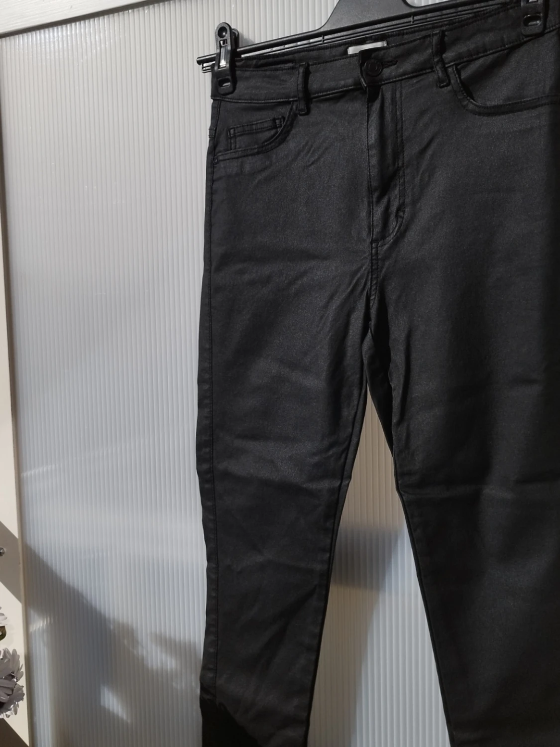 Svarta skinny byxor med hög midja - 1