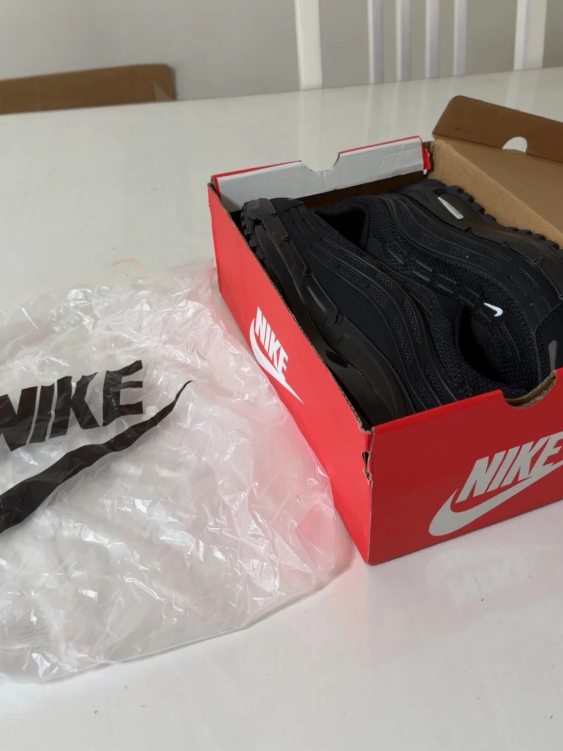 Nike Air Max 97 helsvarta sneakers