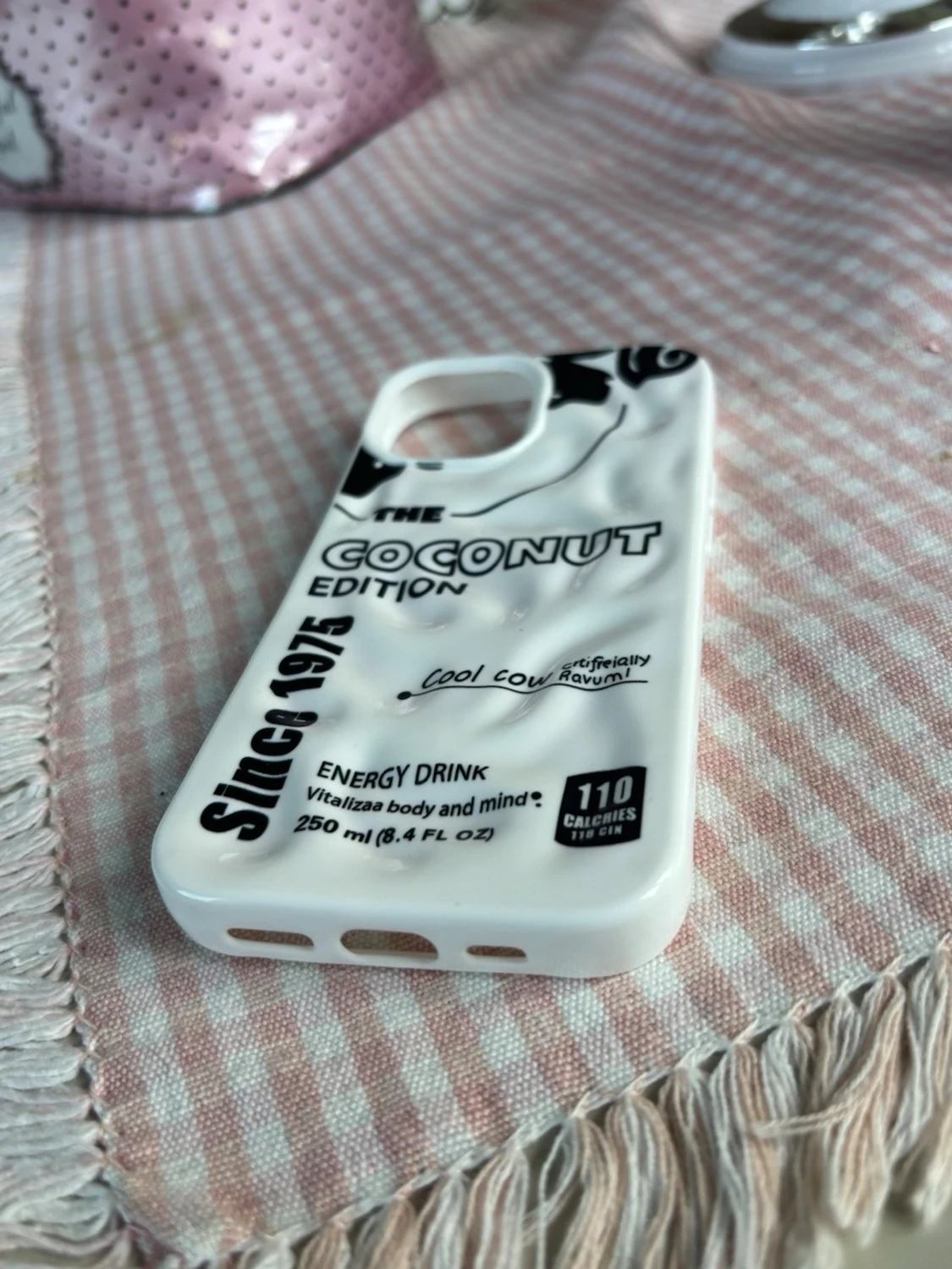 iPhone 15 Vitt mobilskal Coconut Edition - 2