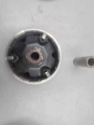 Malossi mhr variator minarelli - Säljer min mhr variator. Inge fel eller nå skador. Gör mycket skillnad jämfört med orginal variator
