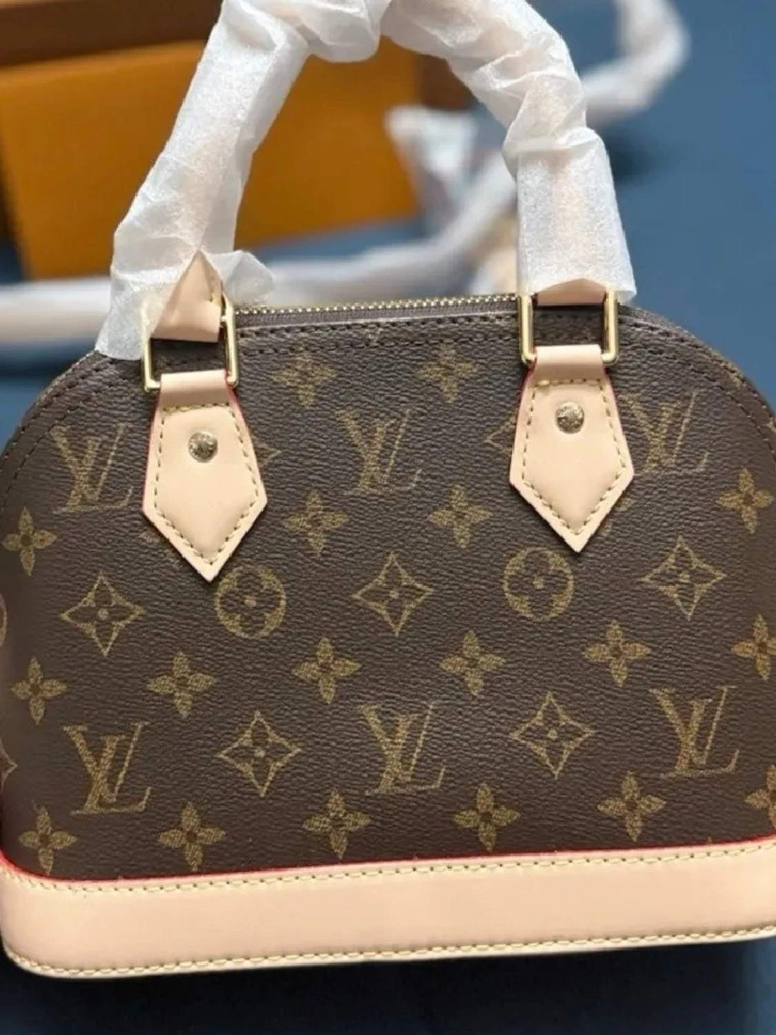  Monogram handväska Alma BB - 1