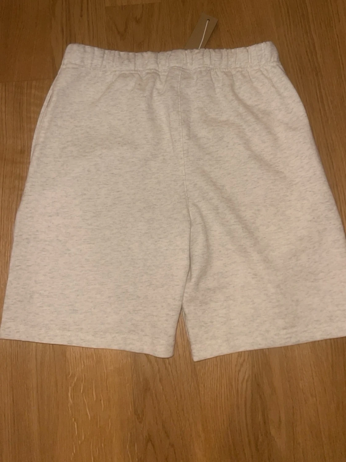 Essentials Fear of God shorts ljusgrå - 2