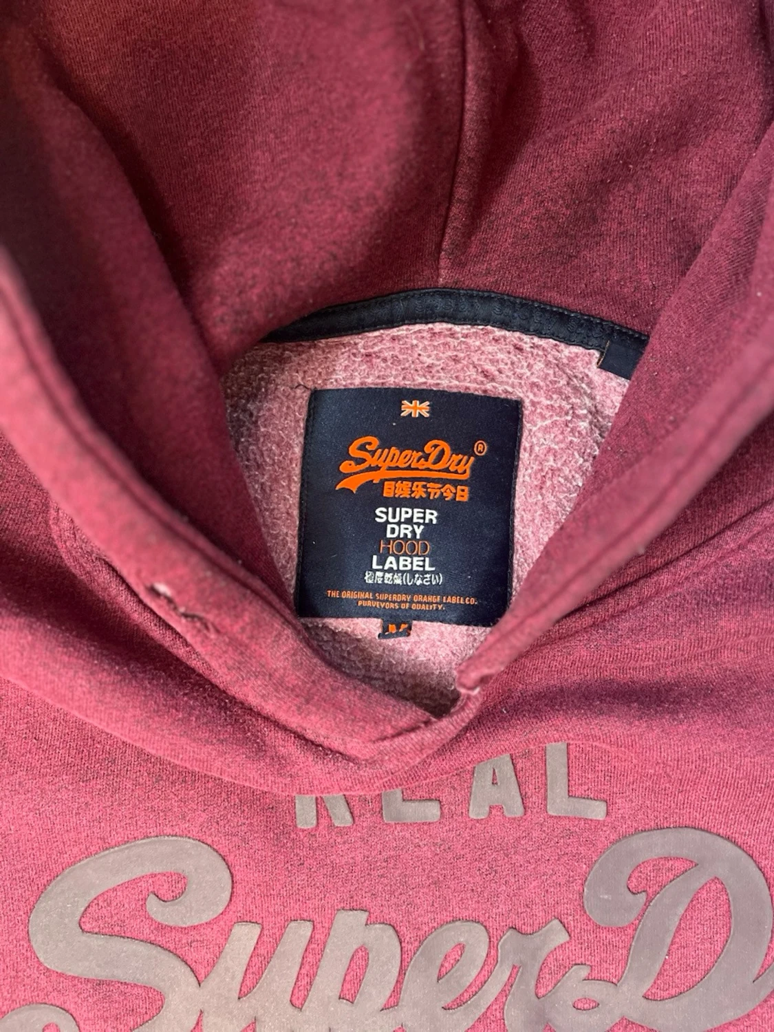 Vinröd hoodie från Superdry - 2