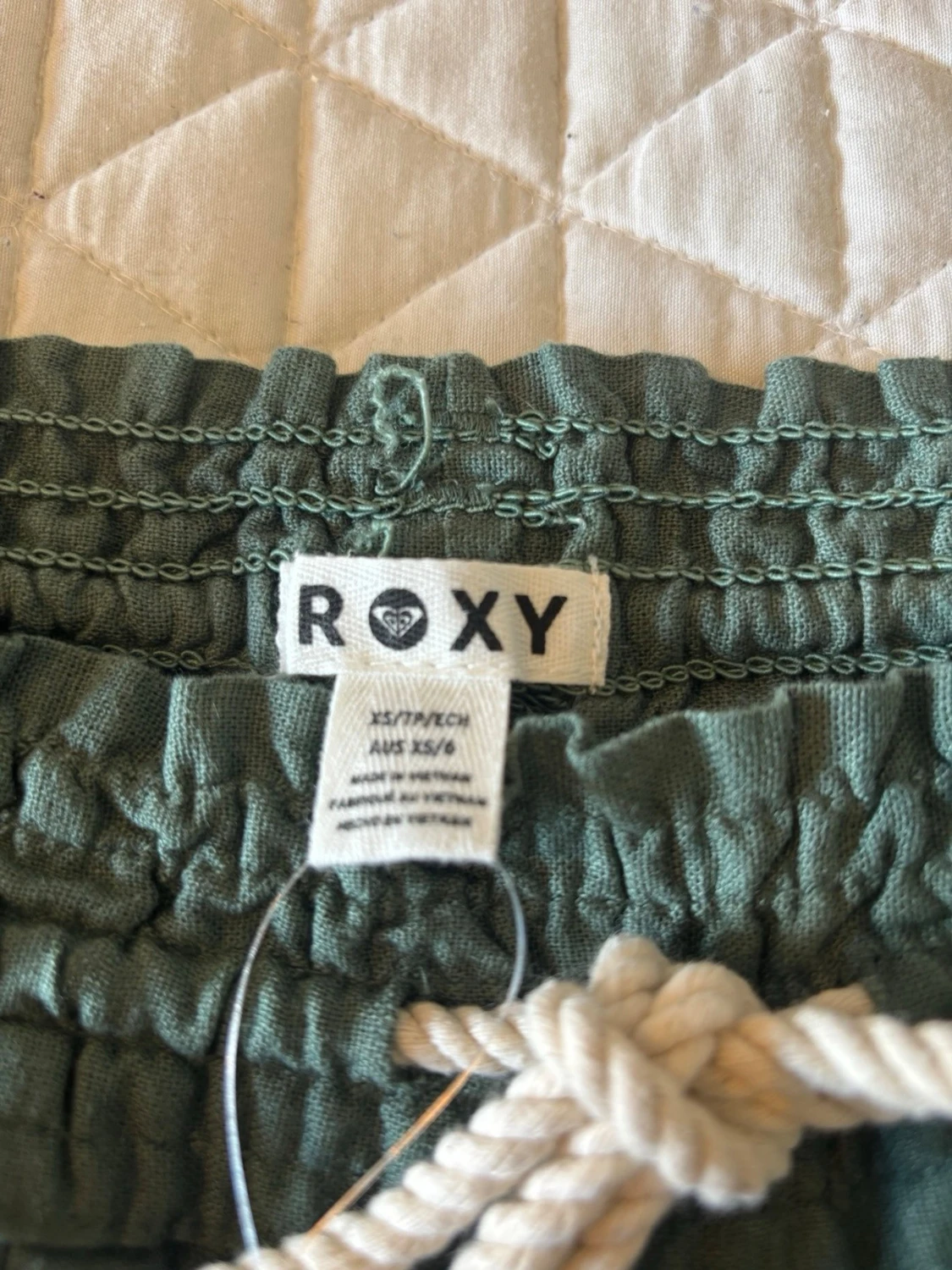 Gröna linnebyxor från Roxy - 2