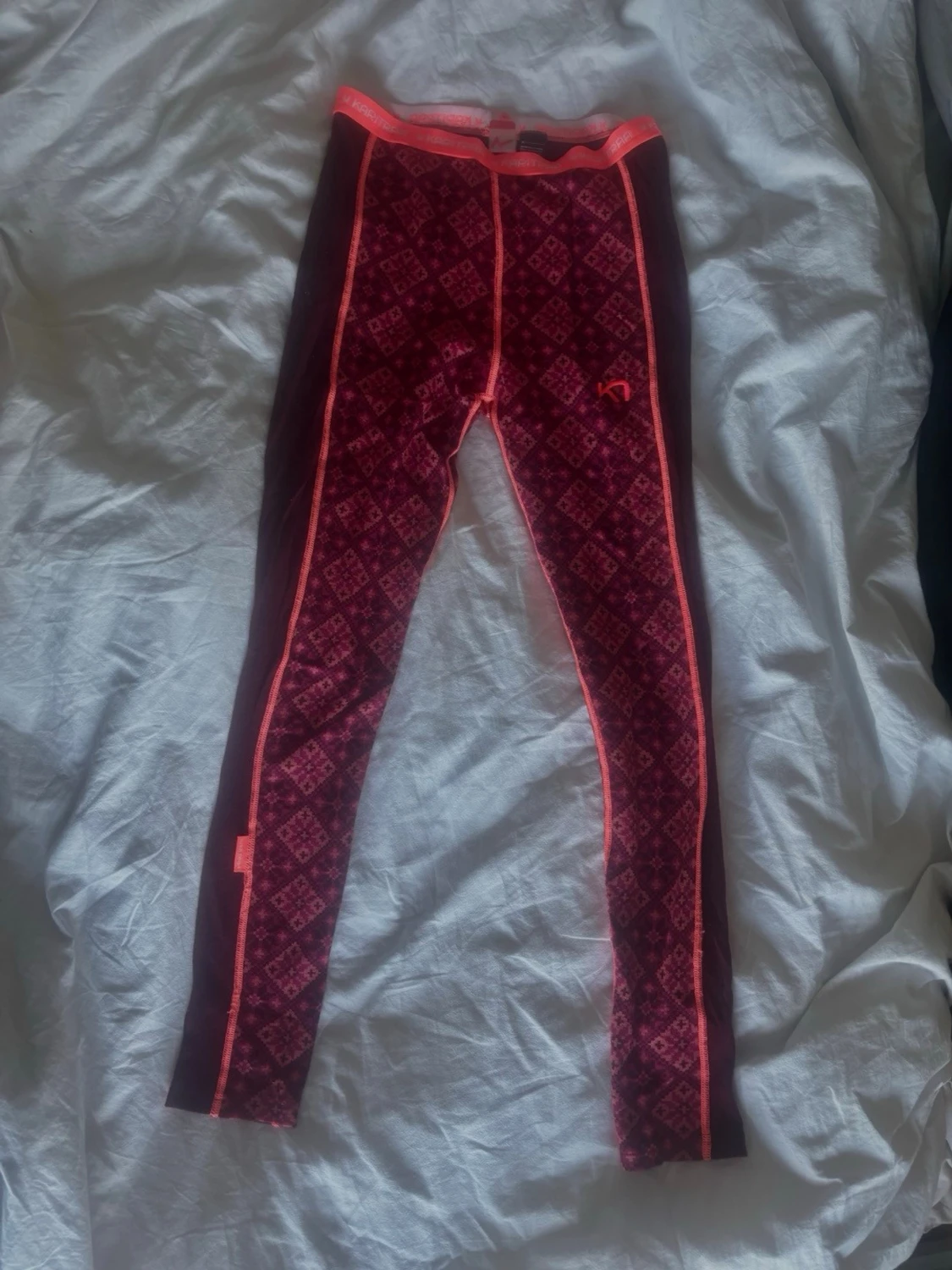 Underställsset från Kari Traa vinröd/rosa - 1