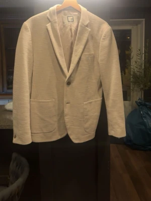 Casual friday  - Go kavaj från casual friday som är köpt på NK st M, skick 9/10 