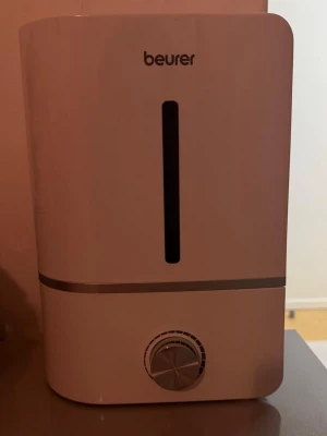 Beurer LB 45 luftfuktare - Beurer LB 45 luftfuktare – nyskick Säljer min Beurer LB 45 luftfuktare. Endast använd 1–2 gånger, så den är i princip i nyskick. Fungerar perfekt.