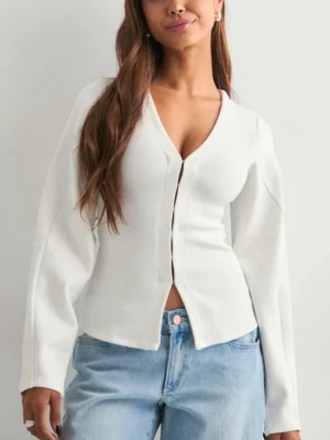 Cardigan - Jättefin cardigan/kofta från Nelly, använd två/tre gånger