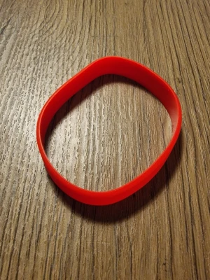 Armband silikon - Silikonarmband. Stretchiga armband för män och kvinnor. Silikon. 20,2 cm. Bredd 1,2 cm. 