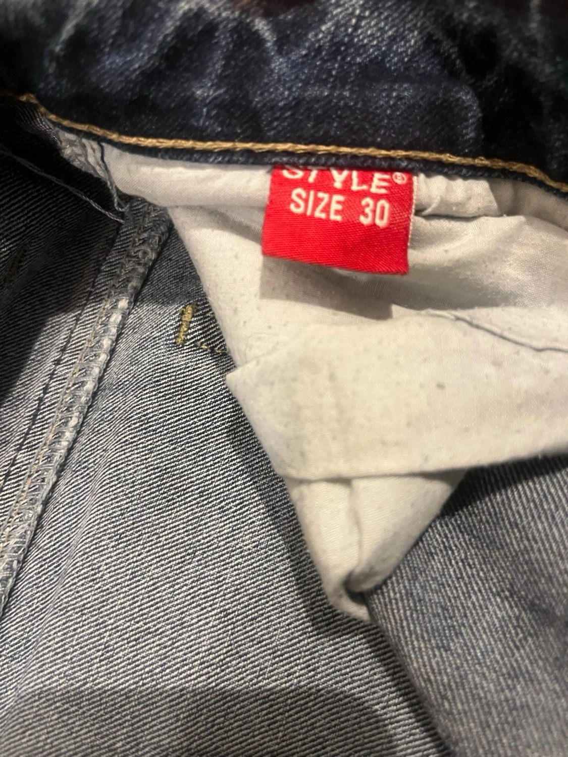 Blåa bootcut jeans med tryck - 4