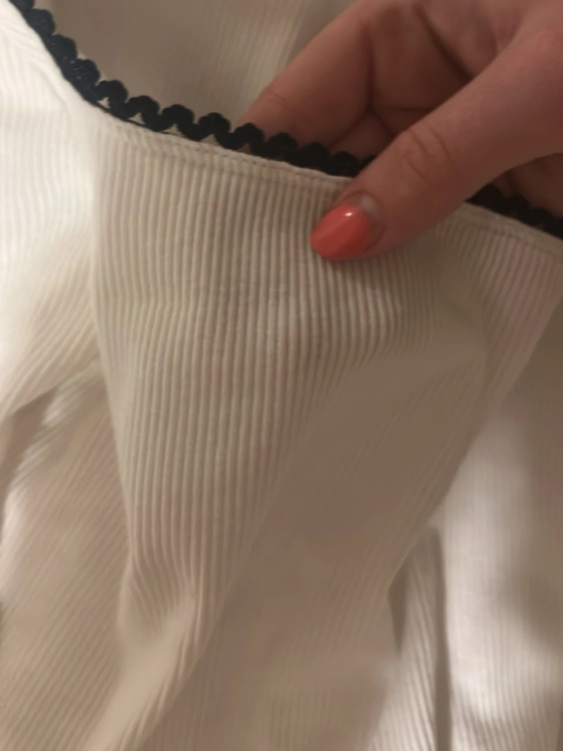 Vit ribbad långärmad topp - 4