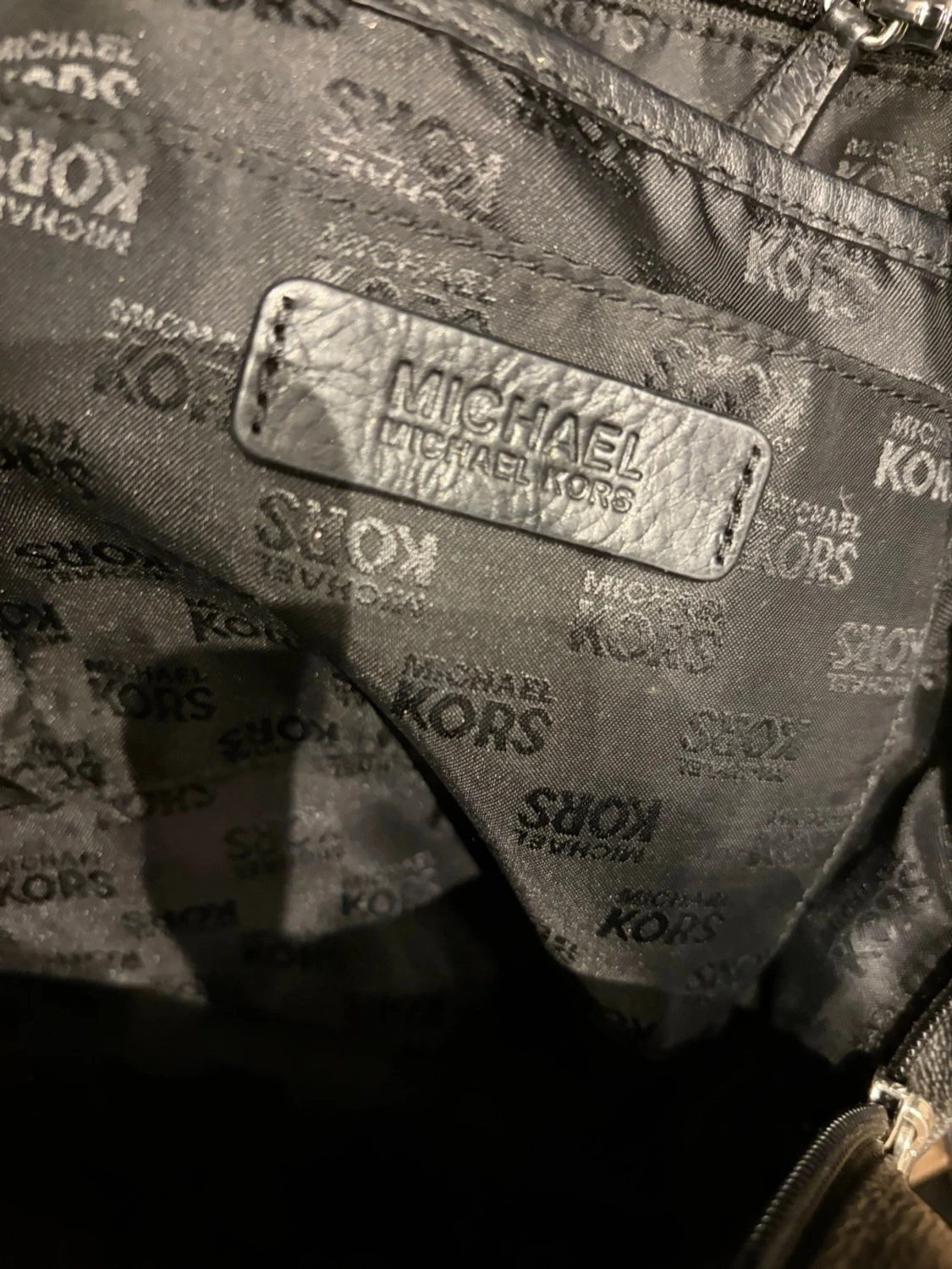 Svart ryggsäck från Michael Kors - 5