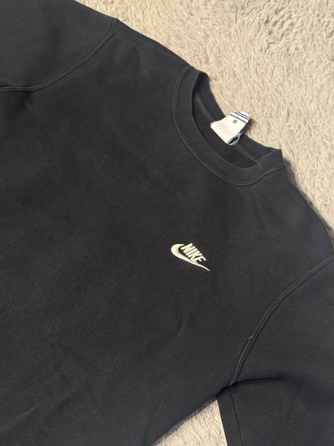 Svart crewneck från Nike - 2