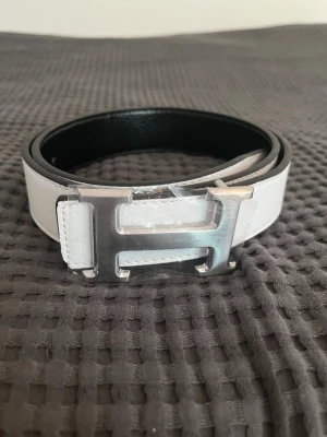 H3rmes bälte - Oanvänt, pris kan diskuteras vid snabb affär.