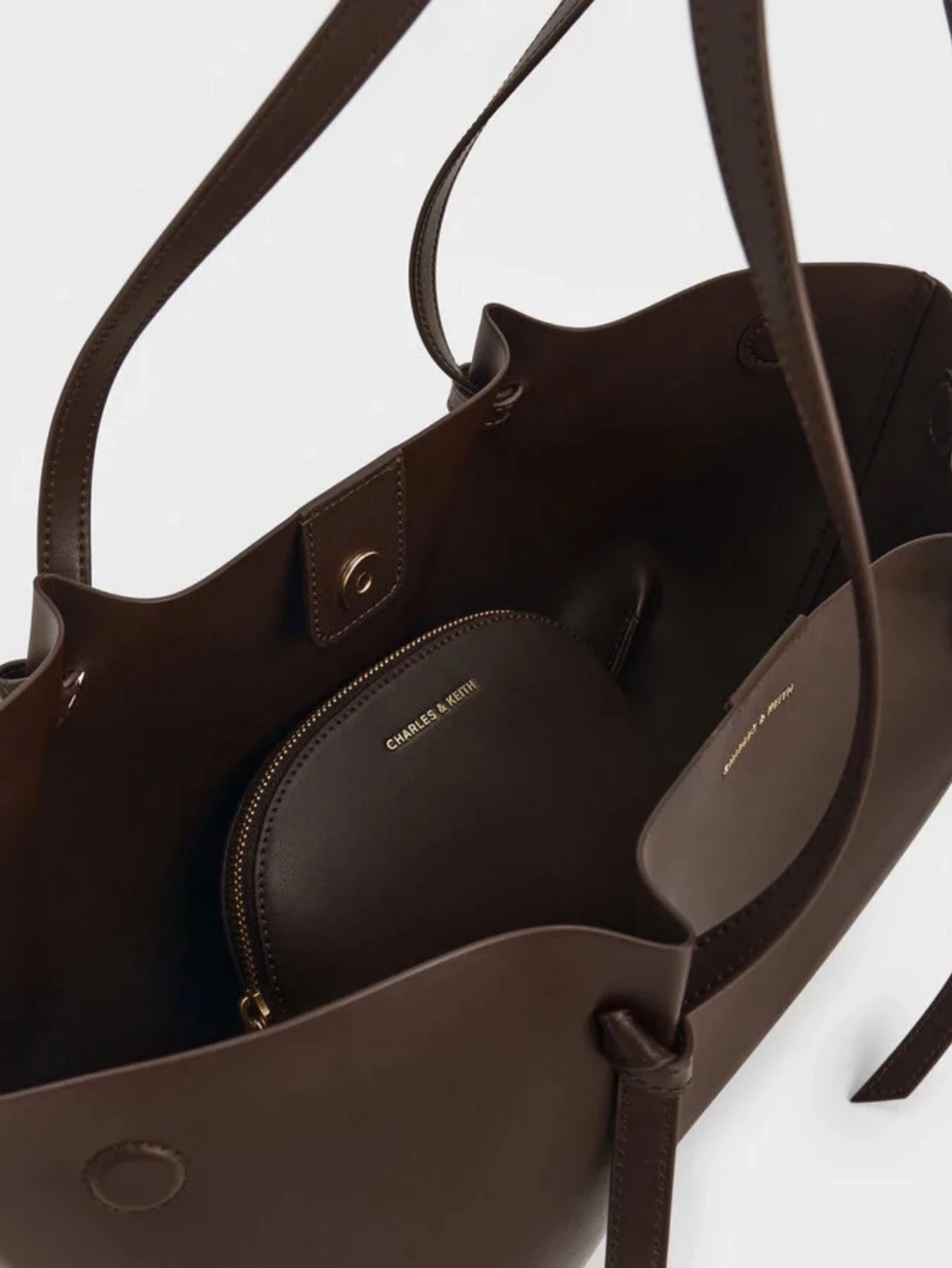 Brun väska från Charles & Keith - 2