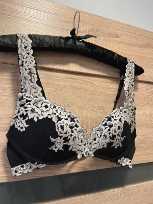 Intimissimi bh - Populär bh från intimissimi, push up, använt få gånger