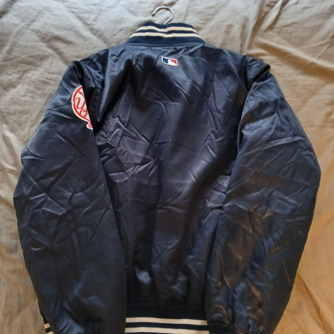 Mörkblå Yankees bomberjacka M - 1