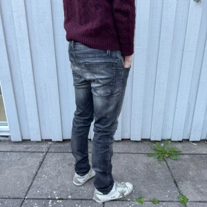 Jack & Jones jeans  - Jack & Jones jeans - Modell: Slim/Glenn - Storlek: W29/L30 - skick: 9/10 - Nypris runt 1000kr 