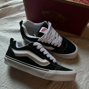 Vans knu skool - Aldrig använda endast testade, storlek 44,5! 