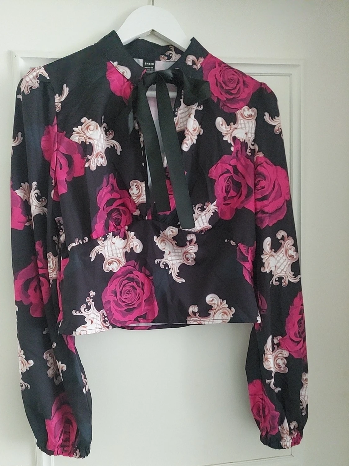 Blommig blus med rosett från SHEIN - 2