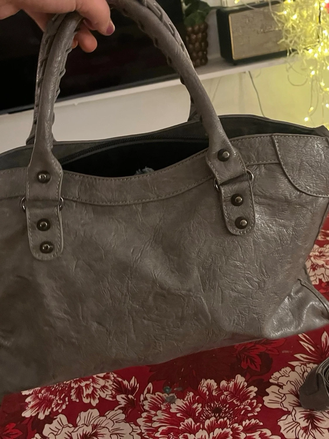 Grå handväska med dragkedja - 2