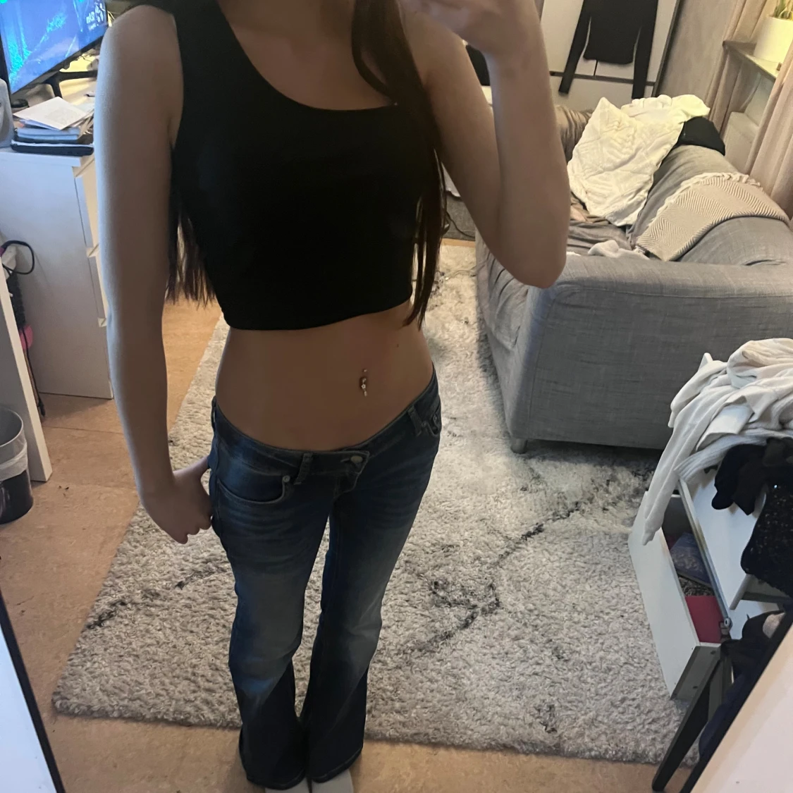 Svart croppad linnetopp