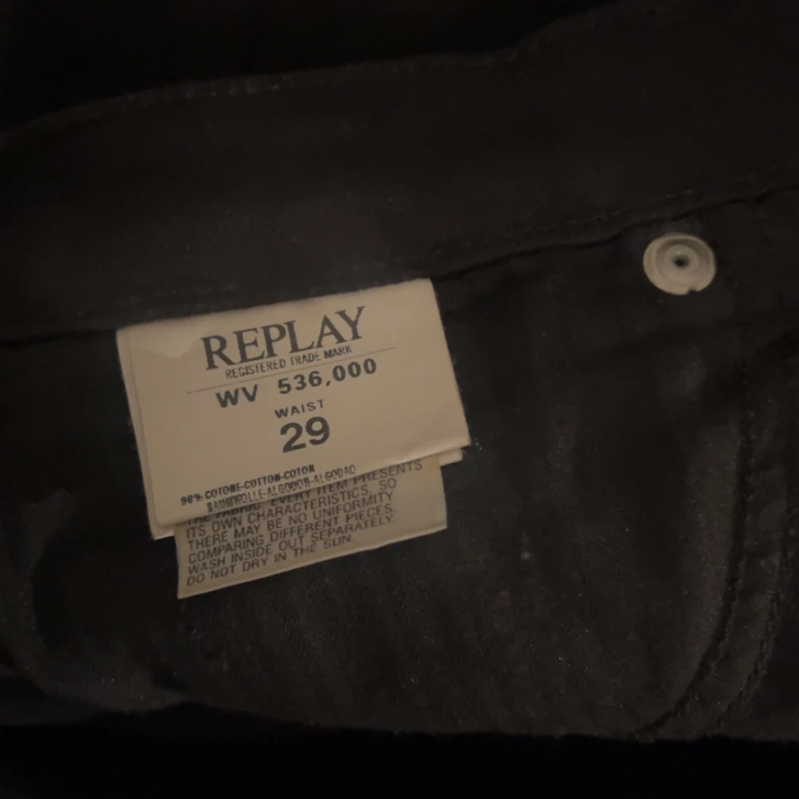 Svarta Replay jeans, midja 29 - 2