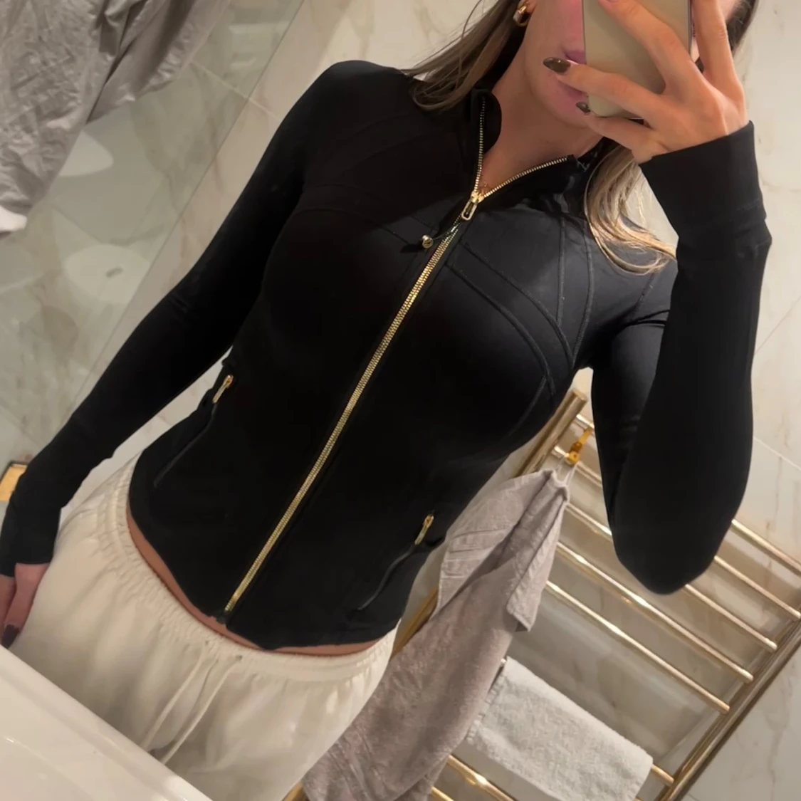 Svart Define Jacket från Lululemon