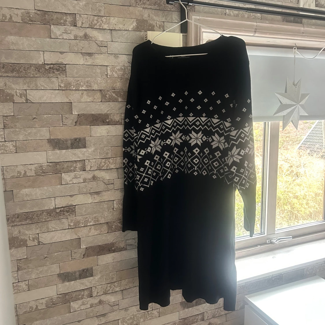 Svart stickad långklänning bpc  - 1