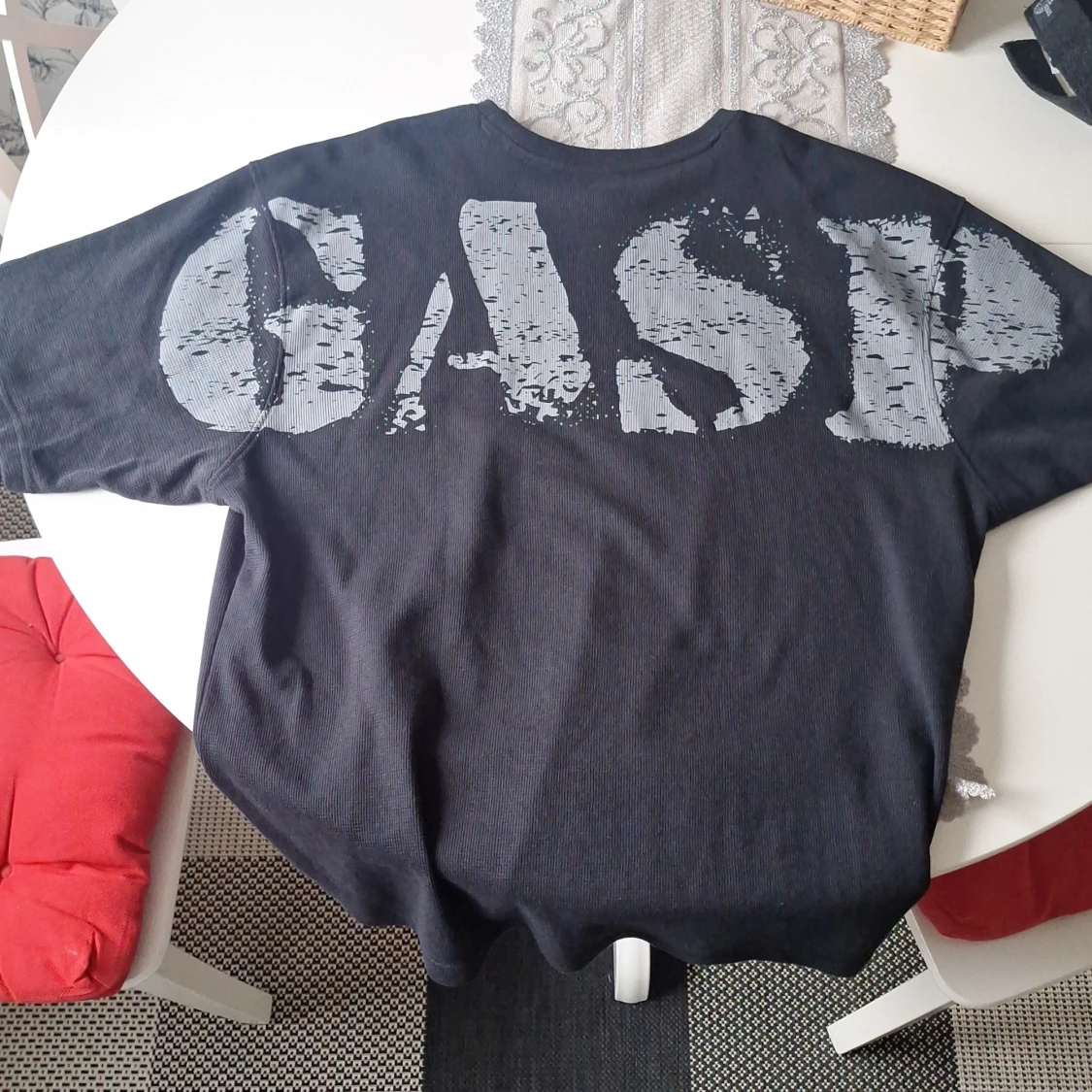 Svart GASP t-shirt med tryck - 1