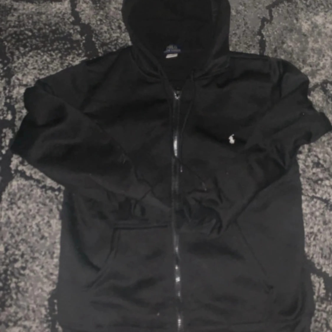 Svart hoodie från Polo Ralph Lauren