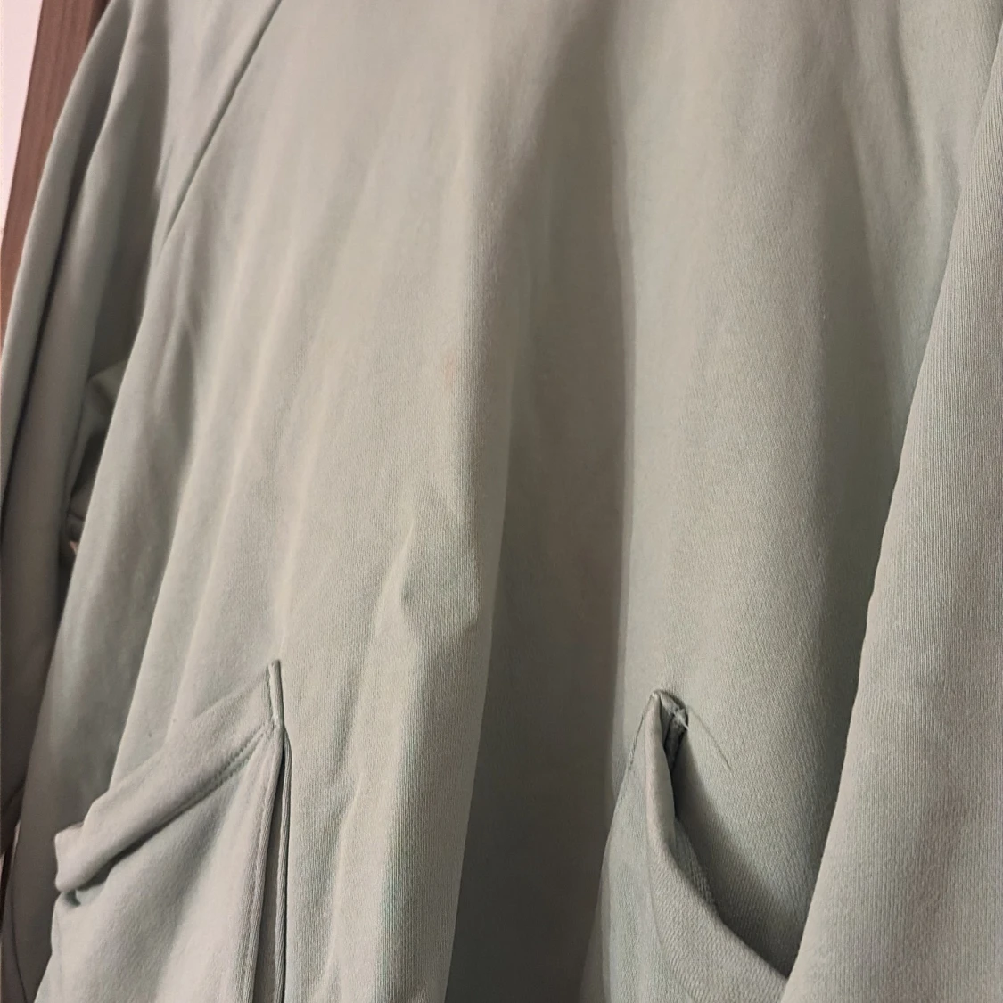 Grön hoodie från Nike med snörning - 1