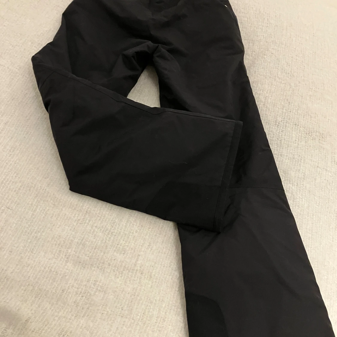 Svarta täckbyxor från 8848 Altitude storlek 150 - 4