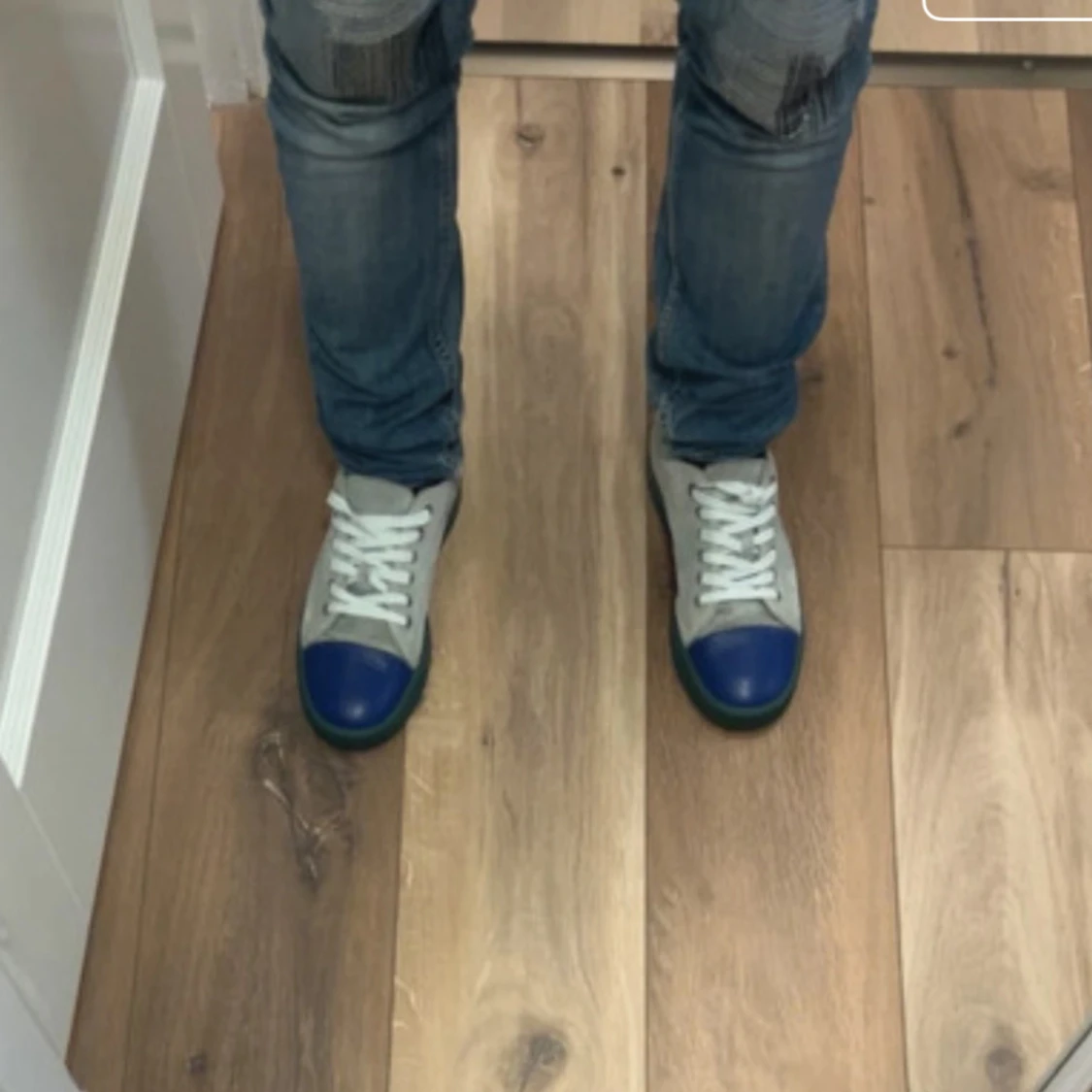 Lanvin sneakers i mocka och blått skinn - 4