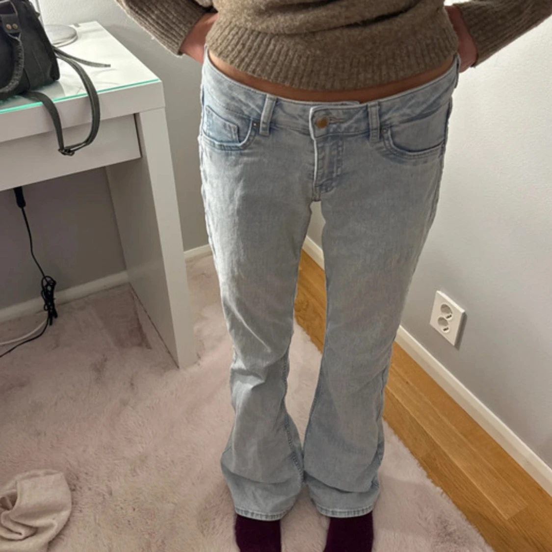 Ljusblå bootcut jeans - 1