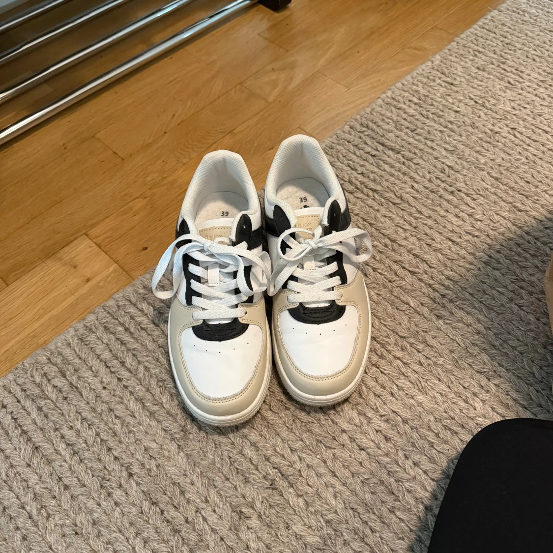 sneaker från Leijon