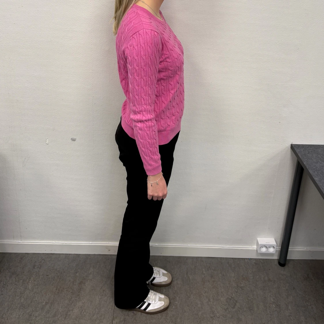 Rosa kabelstickad tröja från Morris lady - 1