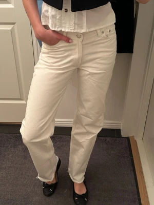 Vita weekday jeans - Vita coola weekday jeans stl 26/32-33