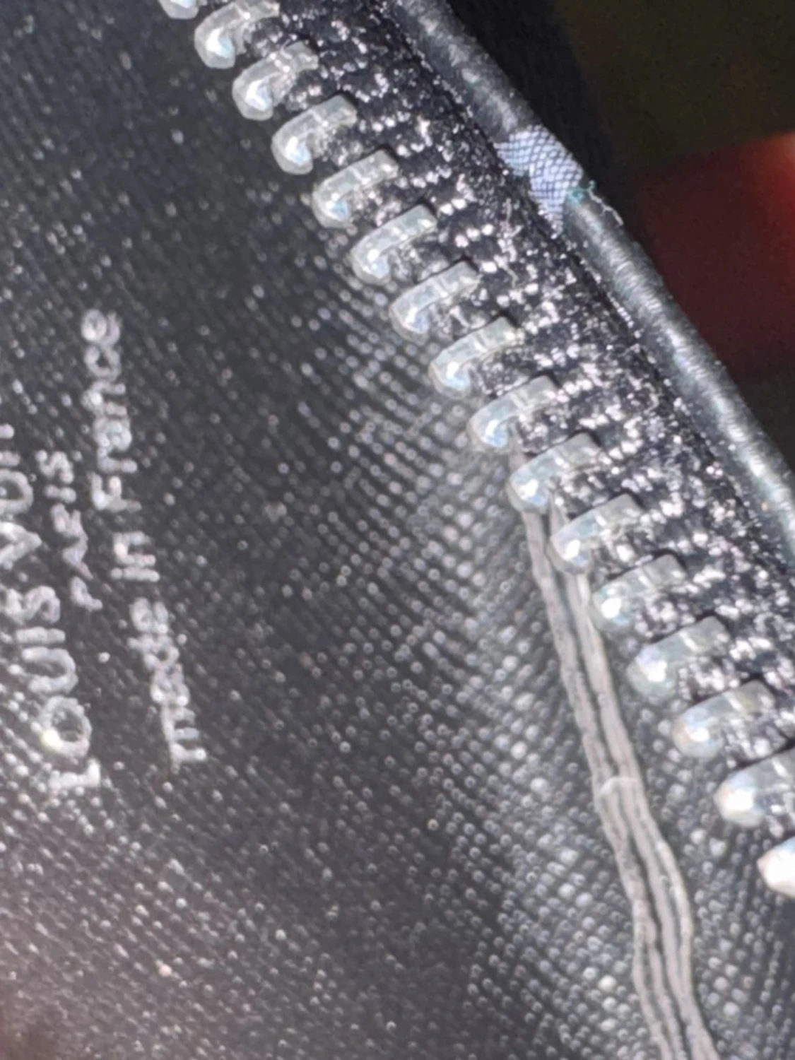 Iv svart plånbok med kedja - 2