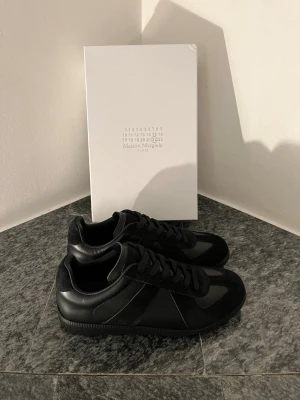 Maison Margiela Gats - Svarta Maison Margiela skor. Helt nya!