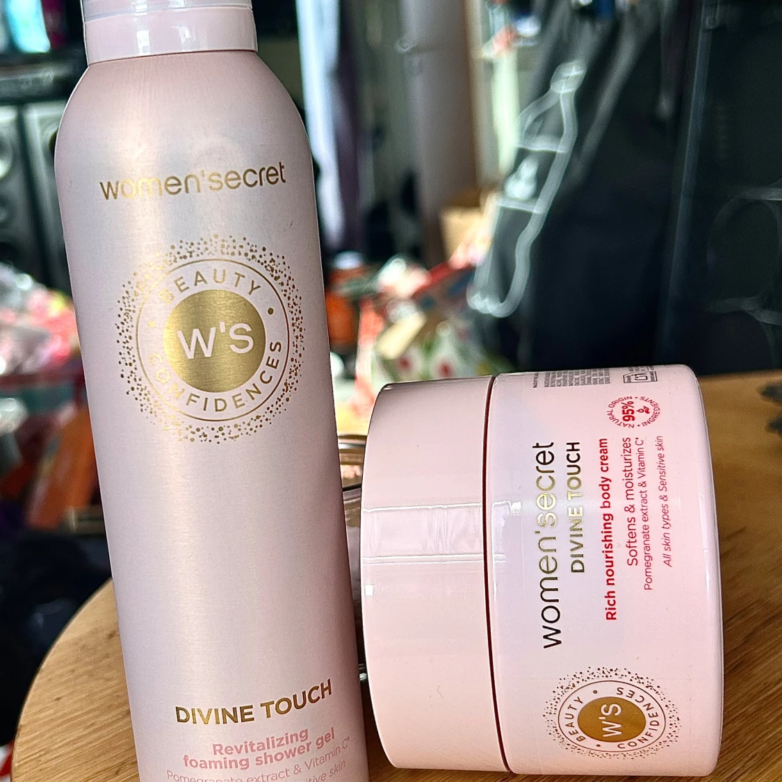 Women’ Secret Divine Touch!