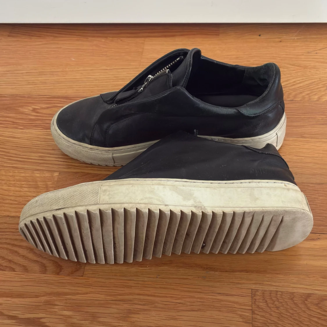 Arigato med dragkedja - 2