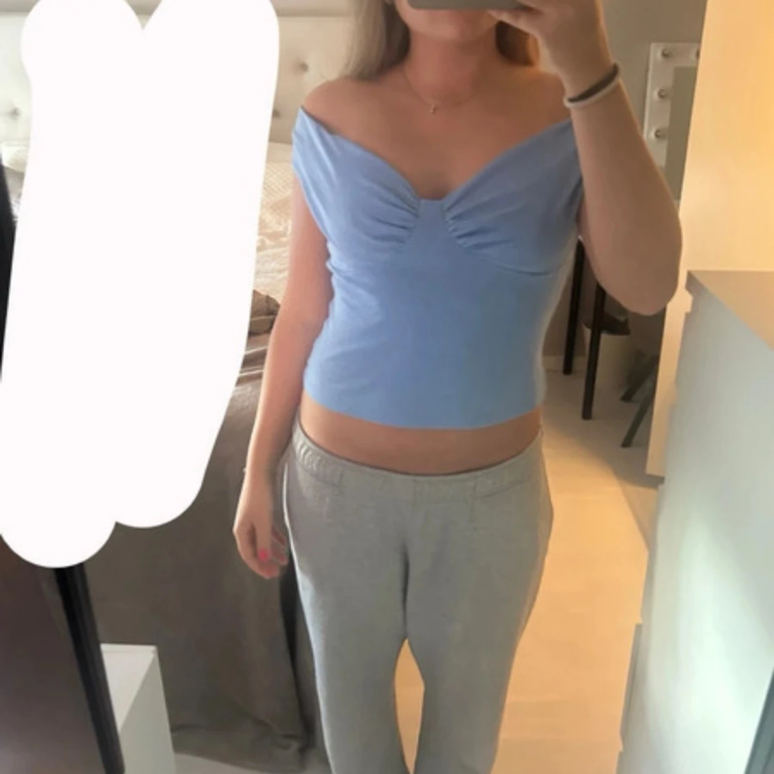 Ljusblå offshoulder topp från Zara