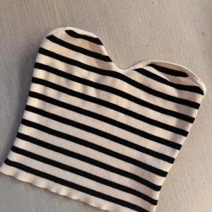 Bandeau topp - Jättefin och söt topp💓💓💓🥺🥺🥺 ALDRIG ANVÄND! säljer med prislappen kvar💘
