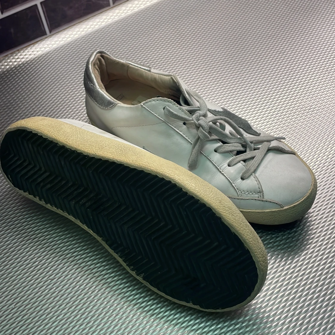 Golden Goose strl 39/40 - 2