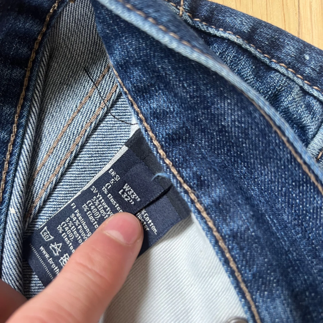 East West slitna blåa jeans - 1