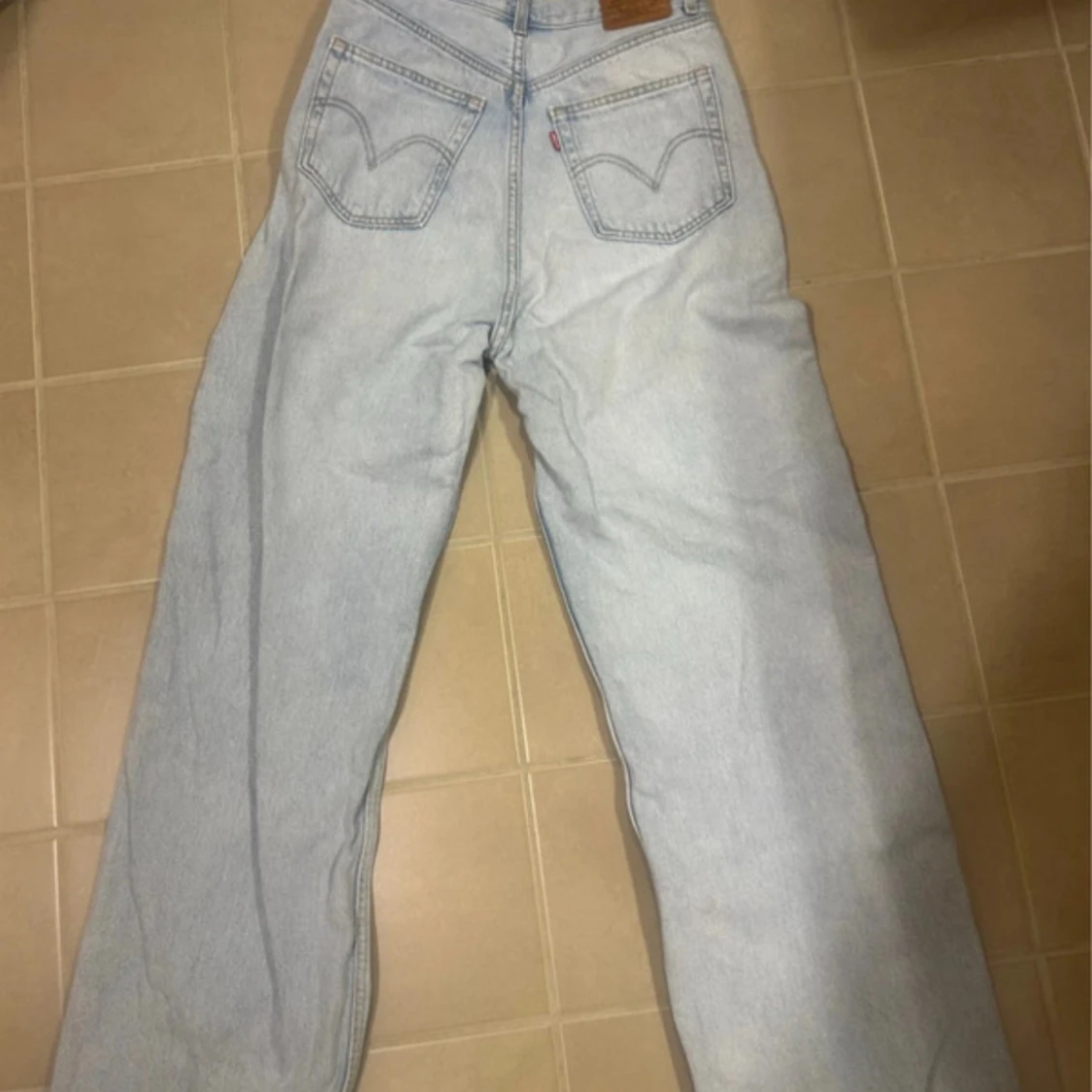 Levi's High Loose ljusblå jeans 28 - 1