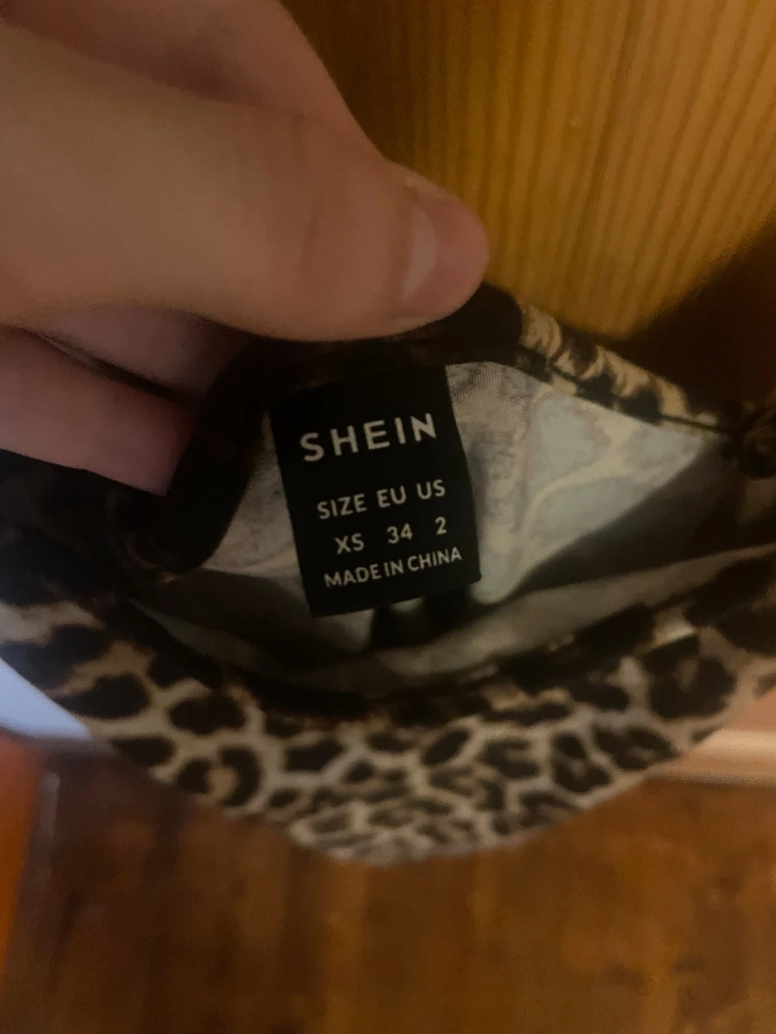 Leopardmönstrad linnetopp från SHEIN - 1