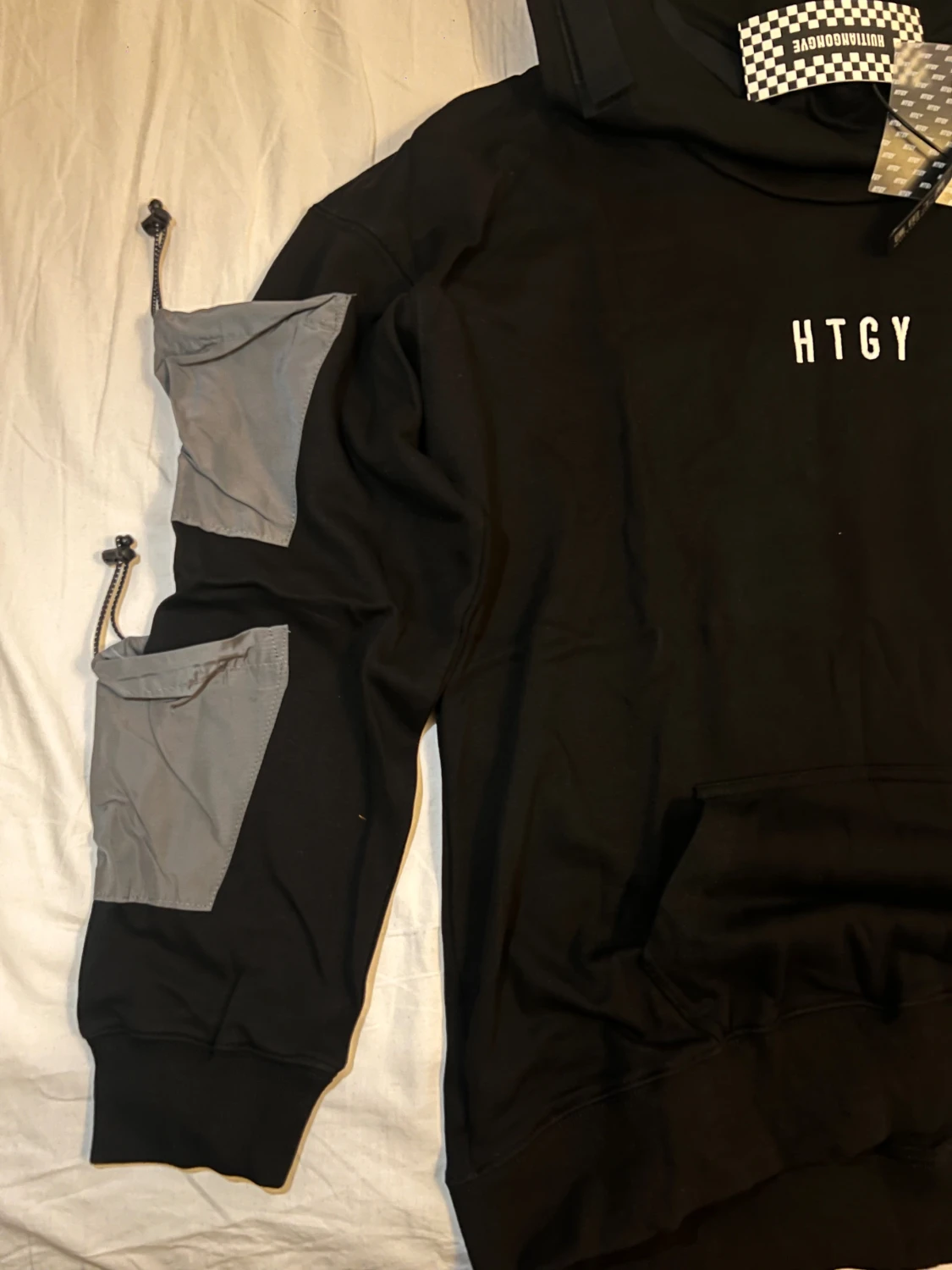 Helt ny svart tröja  - 3